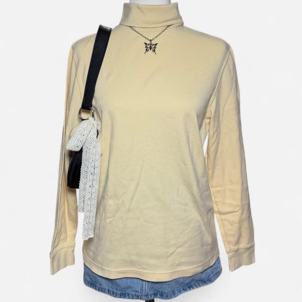 Vintage Y2K Pastel Yellow Turtleneck Long Sleeve Top